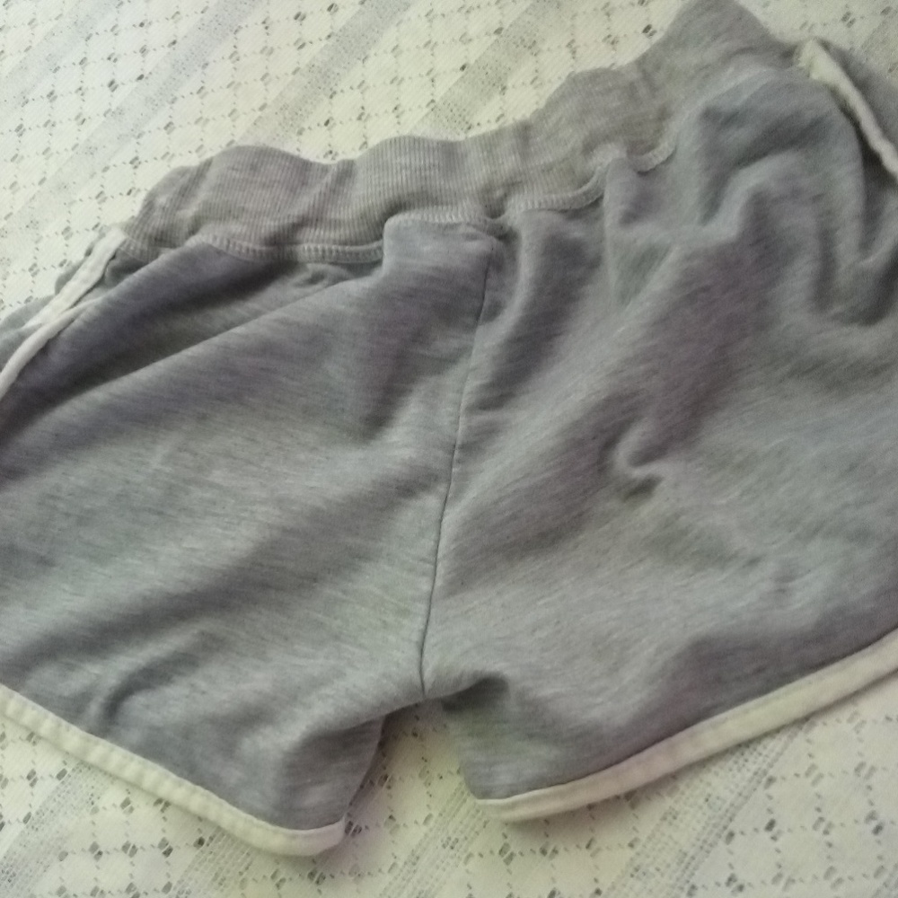 Shorts - Picture 2 of 2